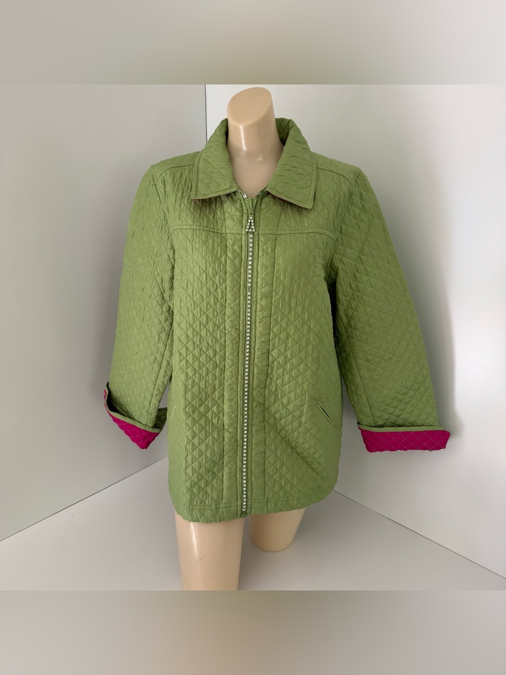 NWT Quacker Factory 100% Silk Quilted Jacket – Lime Green & Hot Pink (Size M)